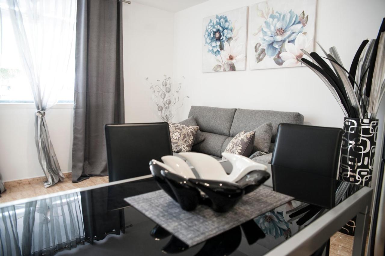 Optimist Deluxe Apartment Playa de las Americas  Bagian luar foto
